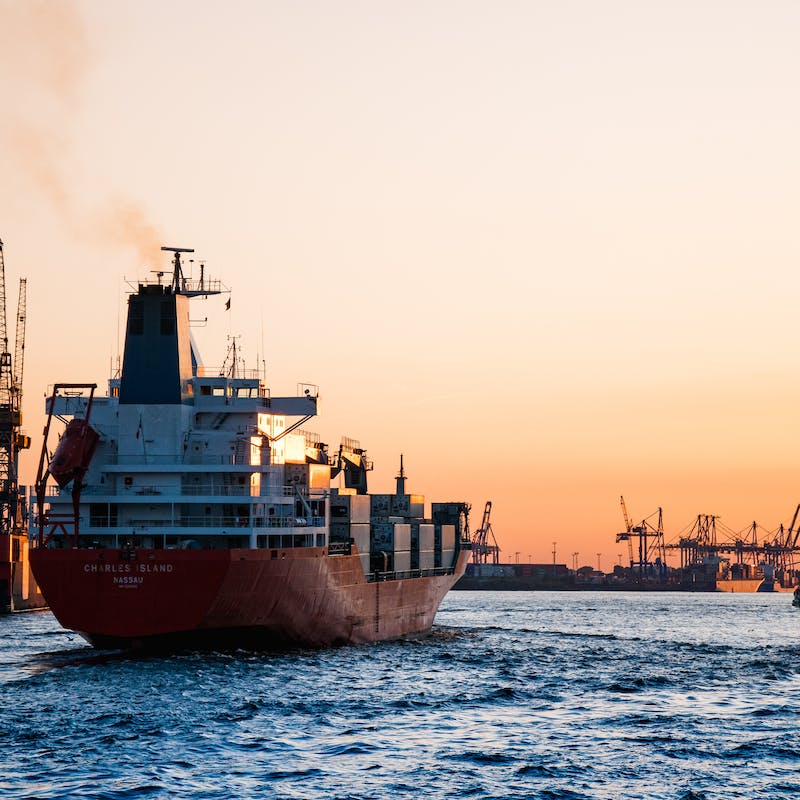 binnenvaartschip, ladingtank, restdampen, scheepvaart, schipper, vervoerder